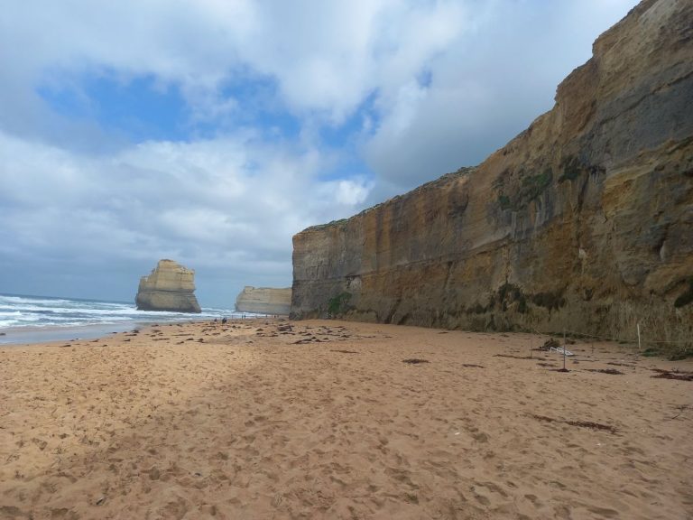 12 Apostles