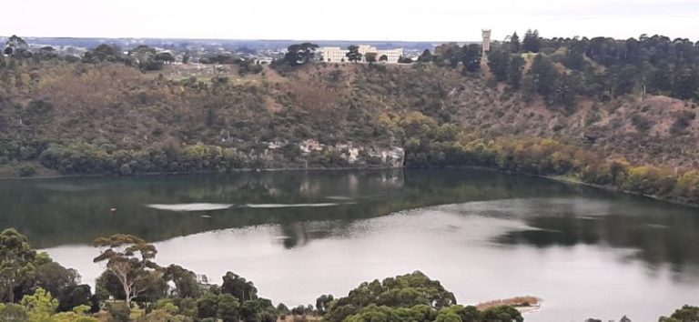 Mt Gambier Blue Lake 1