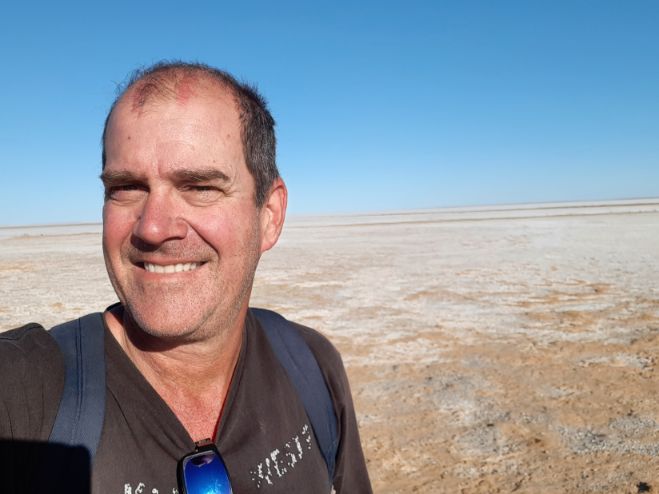 Riding out to Lake Eyre from Muloorina (10)