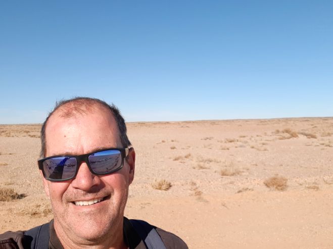 Riding out to Lake Eyre from Muloorina (26)