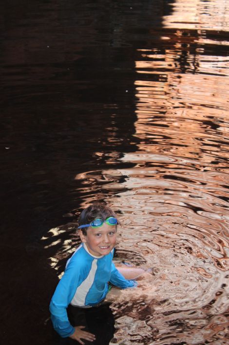 Handrail Pool Karijini NP