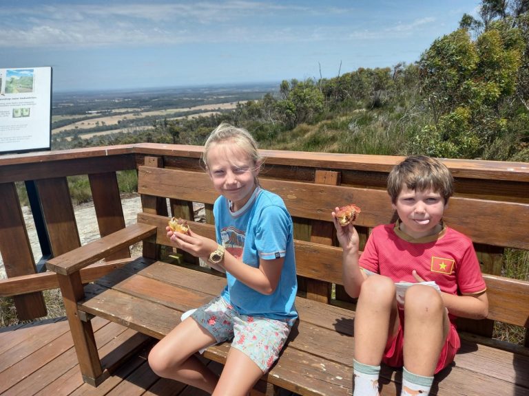 Mt Barker eating pies