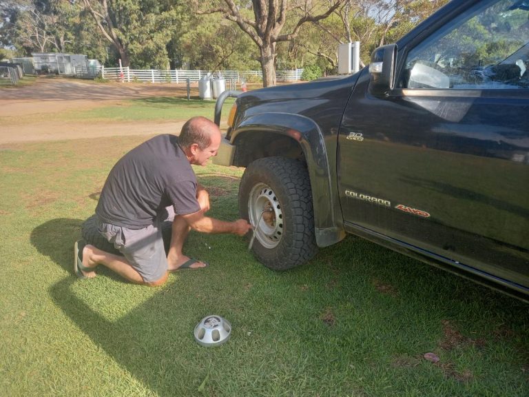 Rotating the tyres